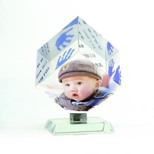 供應(yīng)廣西南寧個(gè)性水晶禮品水晶旋轉(zhuǎn)方體印三張照片創(chuàng)意水晶禮物_禮品、工藝品、飾品_世界工廠網(wǎng)中國(guó)產(chǎn)品信息庫(kù)